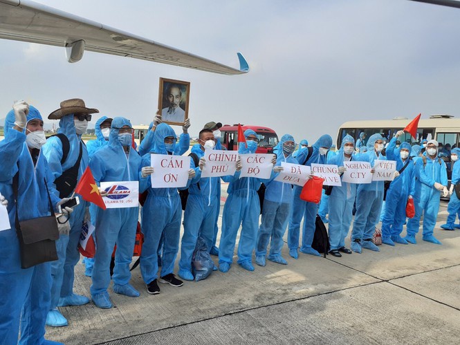 Tìm niềm vui trong những ngày dịch bệnh