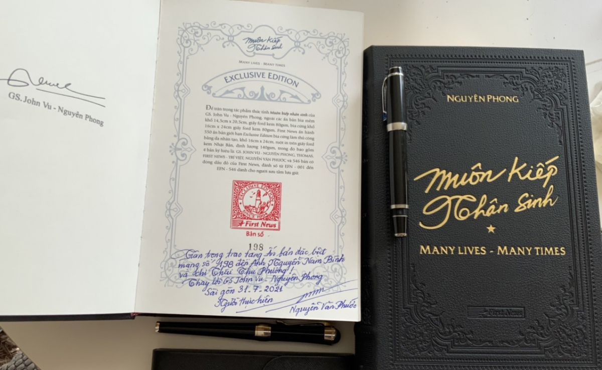 Đấu giá ấn bản đặc biệt