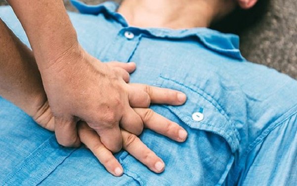 4 cuốn sách về sơ cứu mà gia đình nào cũng cần có