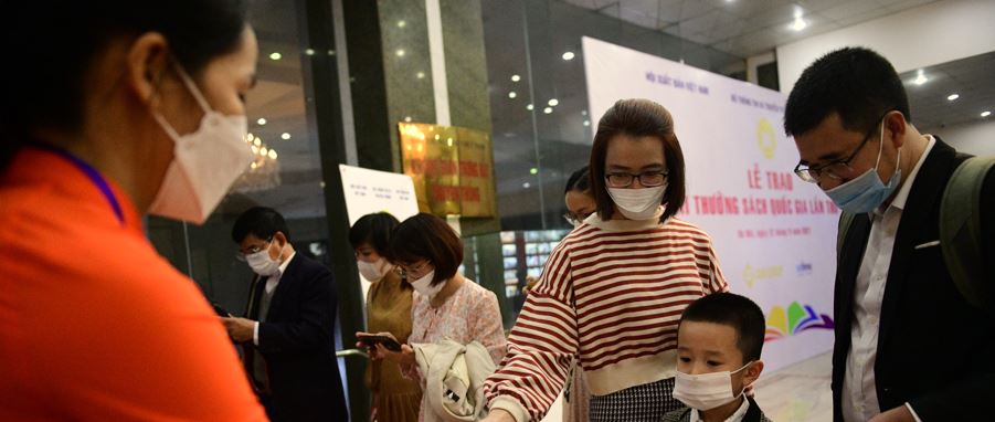 Đề xuất phát hành PHIÊN BẢN ĐIỆN TỬ những cuốn sách đoạt giải